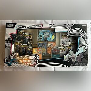 Pokemon Black Bolt  & White Flare UNOVA Heavy Hitters Premium Collection
